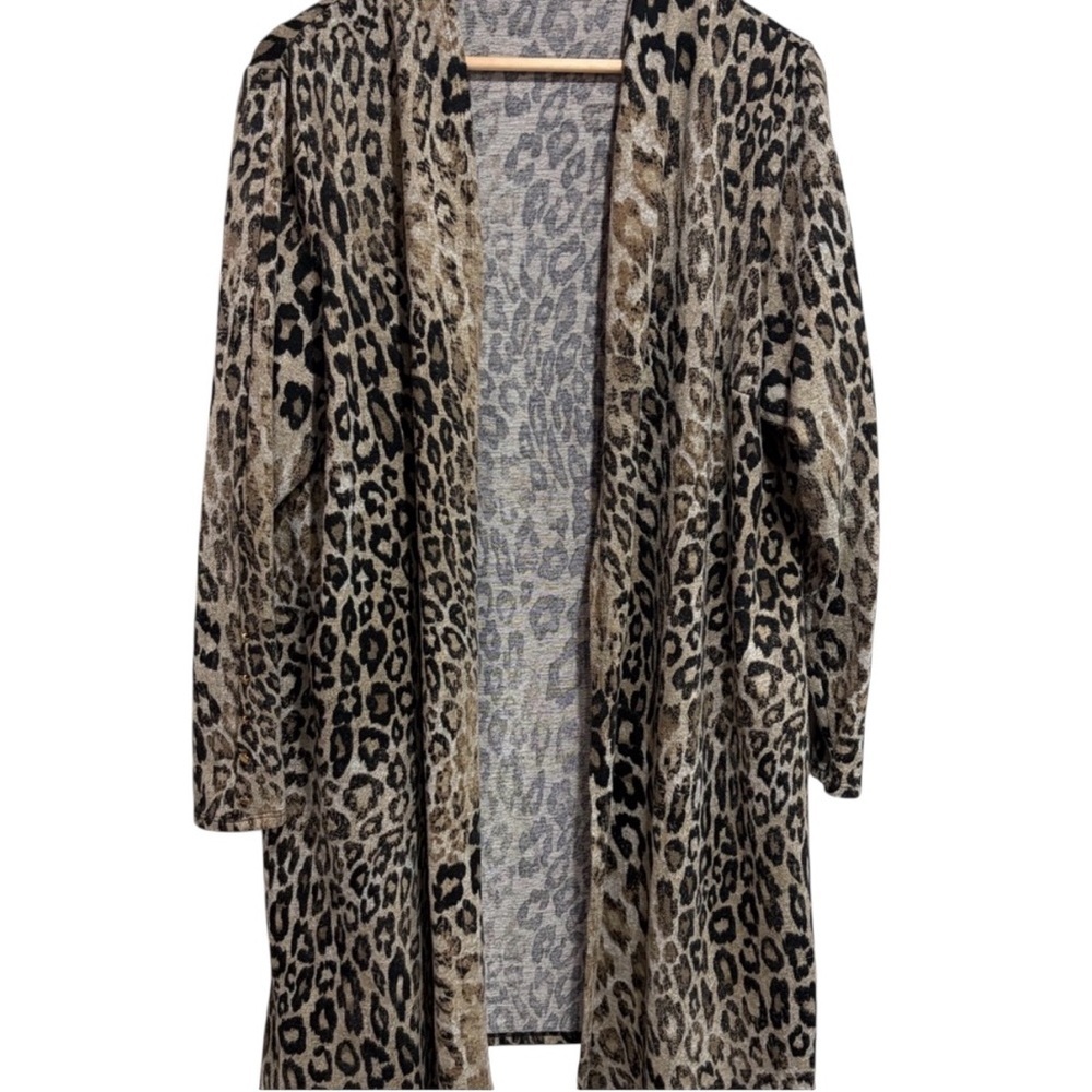 Laura Plus Leopard Print Open Cardigan with Decorative Buttons on Sleeve